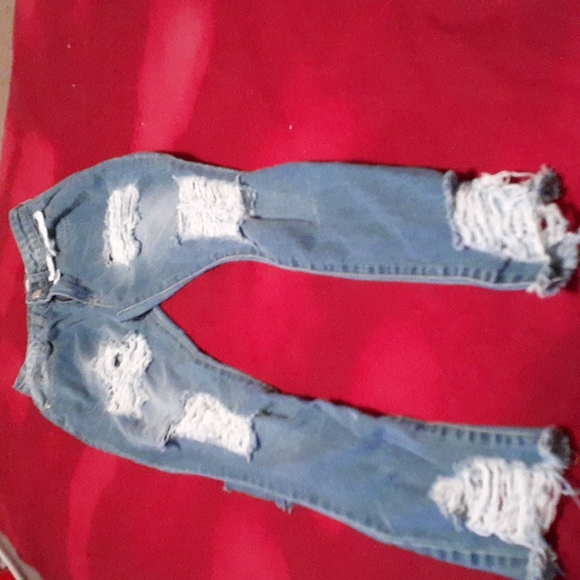 BEYONCE  New/ Vintage Women  Ripped Jeans - Picture 3 of 4